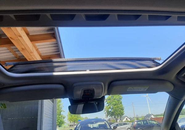 Volvo V70 cena 46700 przebieg: 249144, rok produkcji 2015 z Sieniawa małe 781
